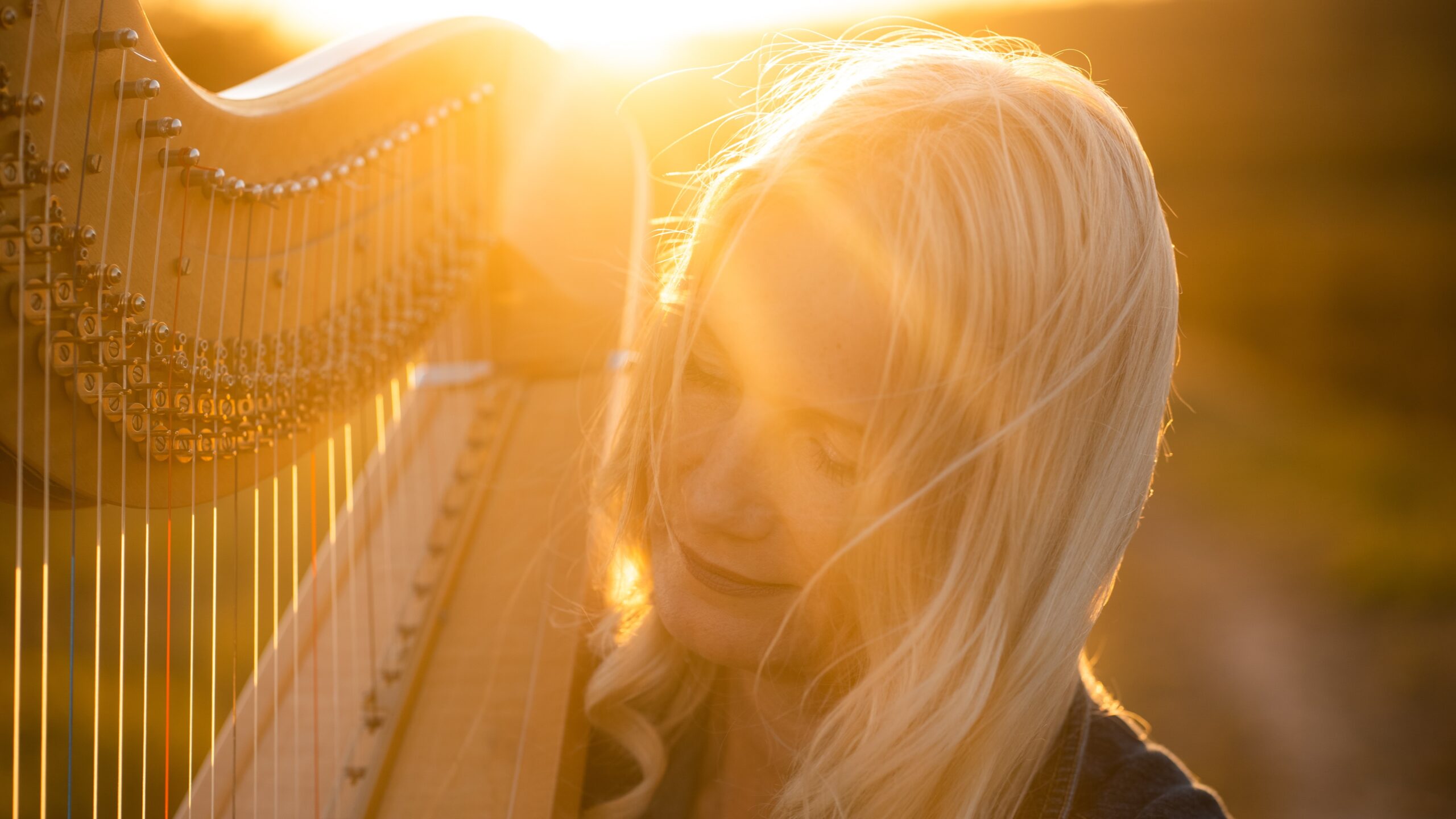 Evelyn Huber: The Magic of Harp